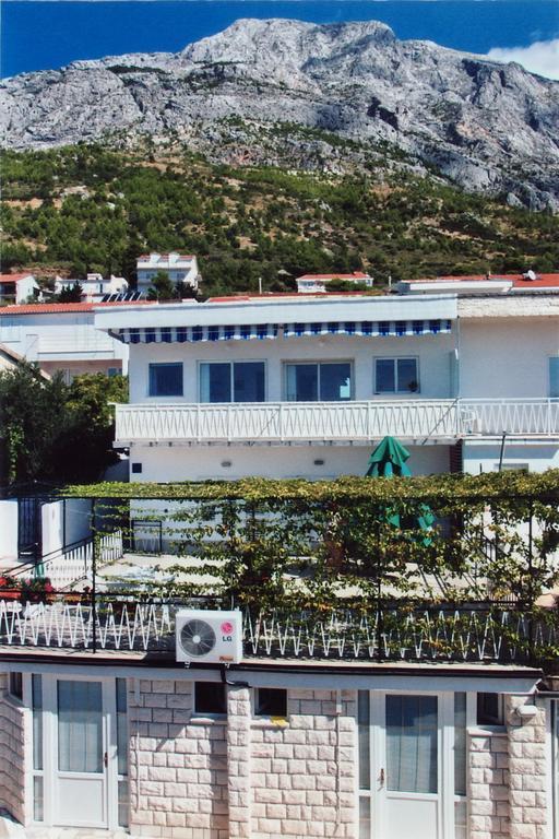 Apartments Corluka Baška Voda Esterno foto